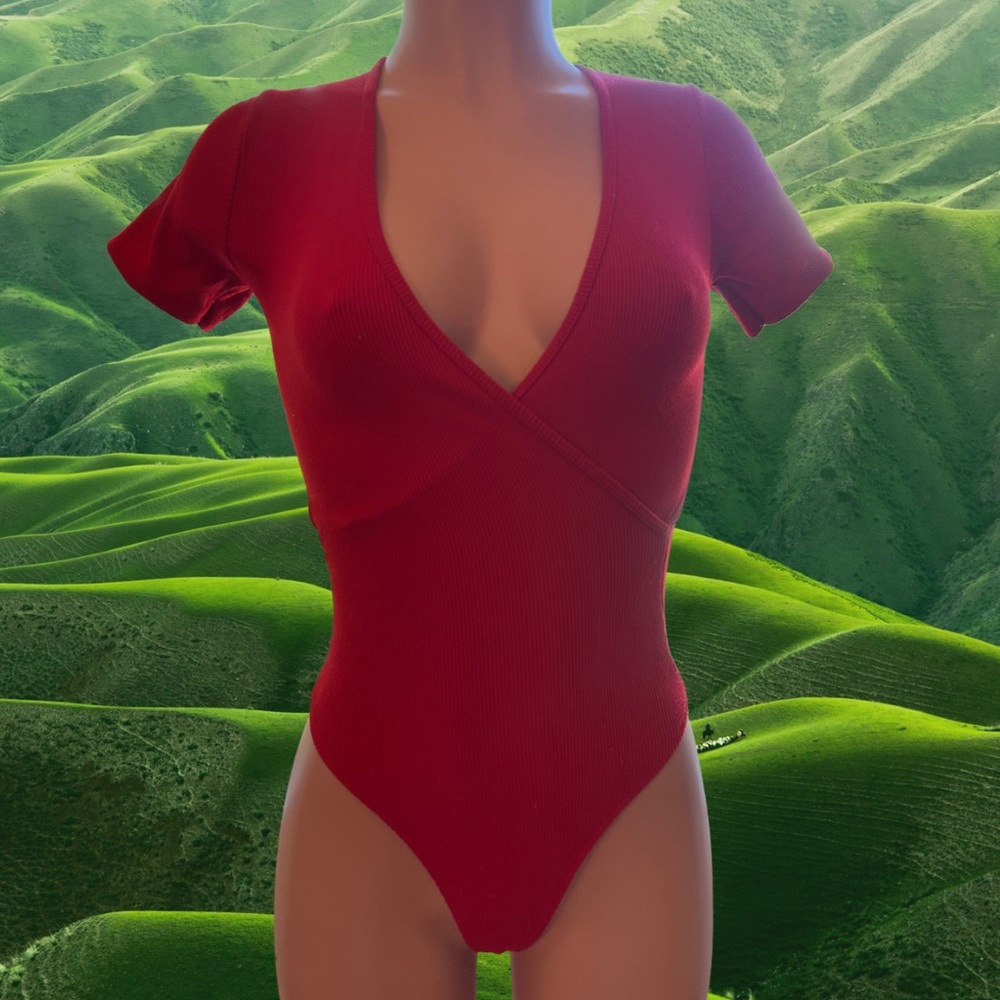 Perfect Summer Red Brandy Melville Bodysuit🌹
